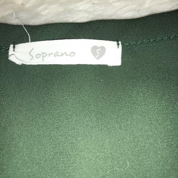Soprano scoop neck dark green caree blouse size small - Picture 5 of 6